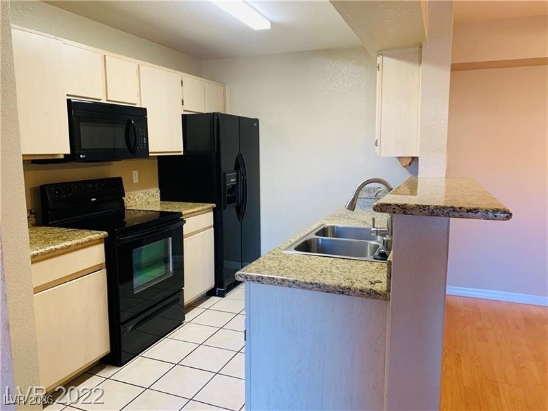 8101 West Flamingo Road, Unit 1016 Las Vegas, NV 89147 - Photo 11 of 18