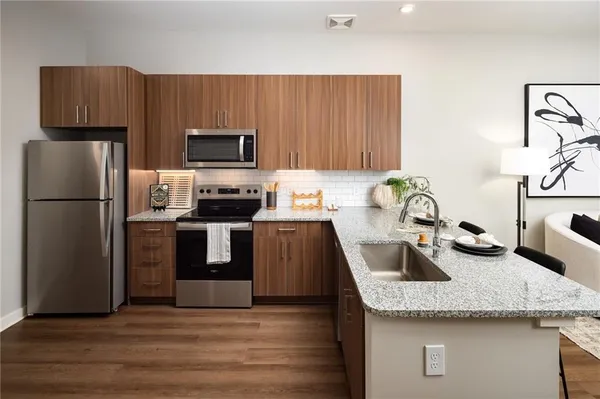 $1,155 | 501 West Waugh Street, Unit A2, Dalton, GA 30720