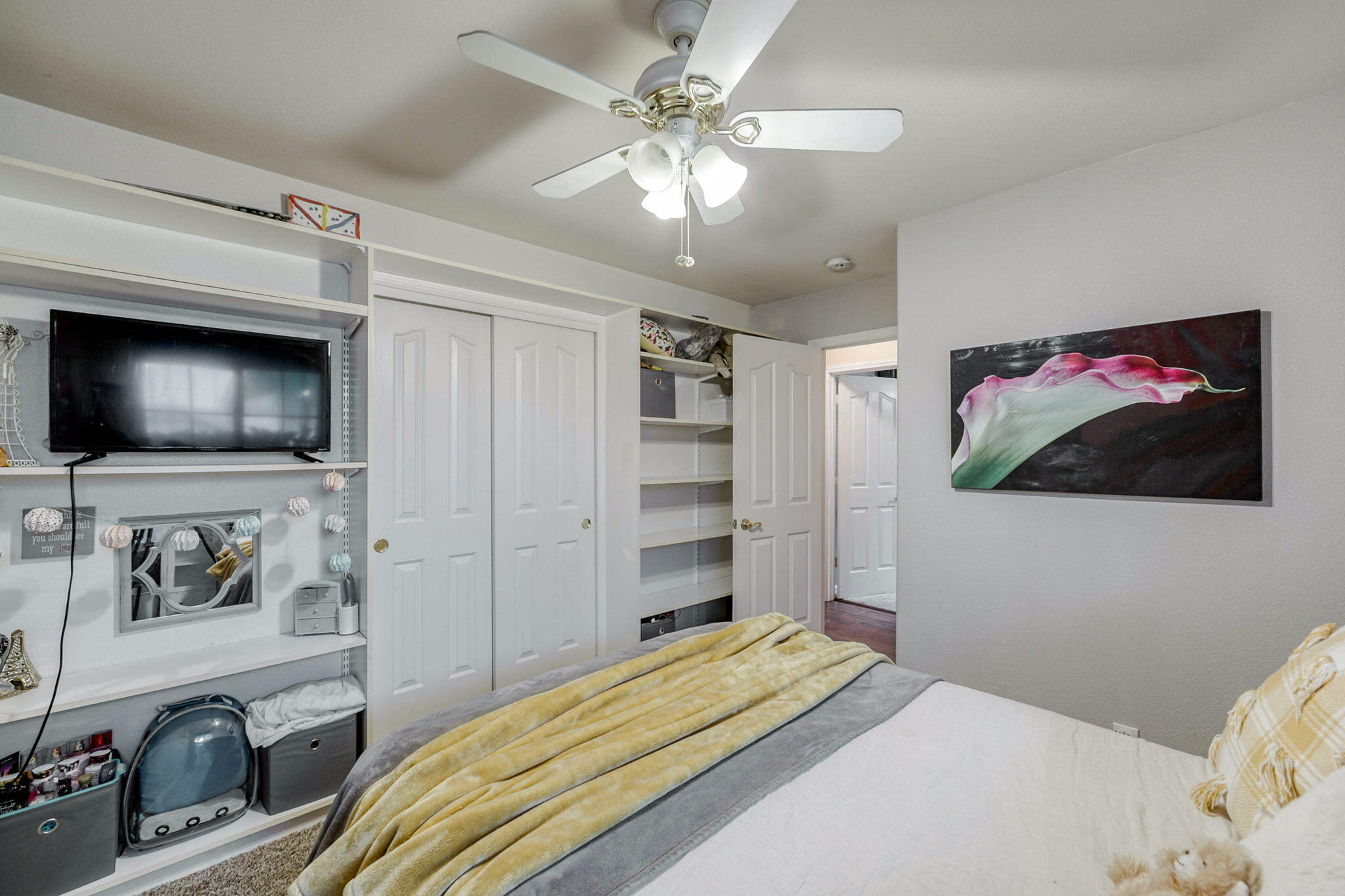 1922 Airstrip Road Redding, CA 96003 - Photo 18 of 33 Bedroom 1