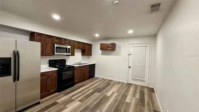 $1,600 | 911 West Orange Street, Unit 2, Kissimmee, FL 34741