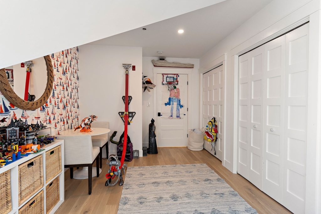65 Chelsea Street, Unit 403 Boston, MA 02129 - Photo 11 of 17