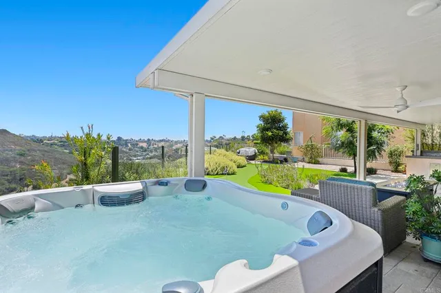 $1,525,000 | 15735 Camino Codorniz, San Diego, CA 92127