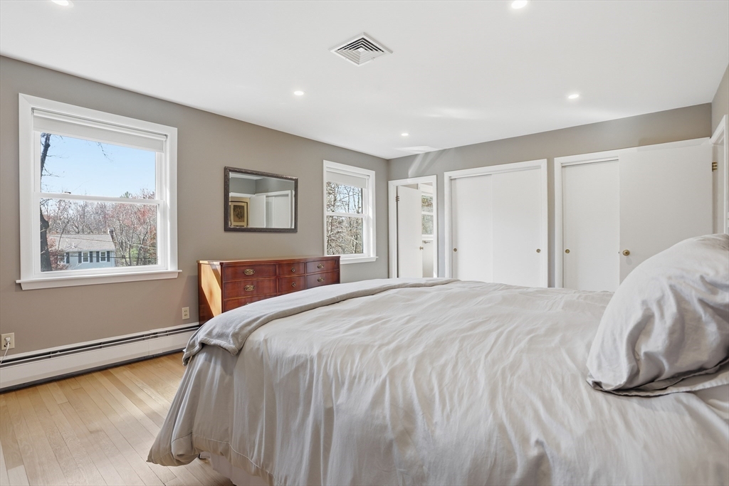 18 Brian Road Chelmsford, MA 01824 - Photo 13 of 35