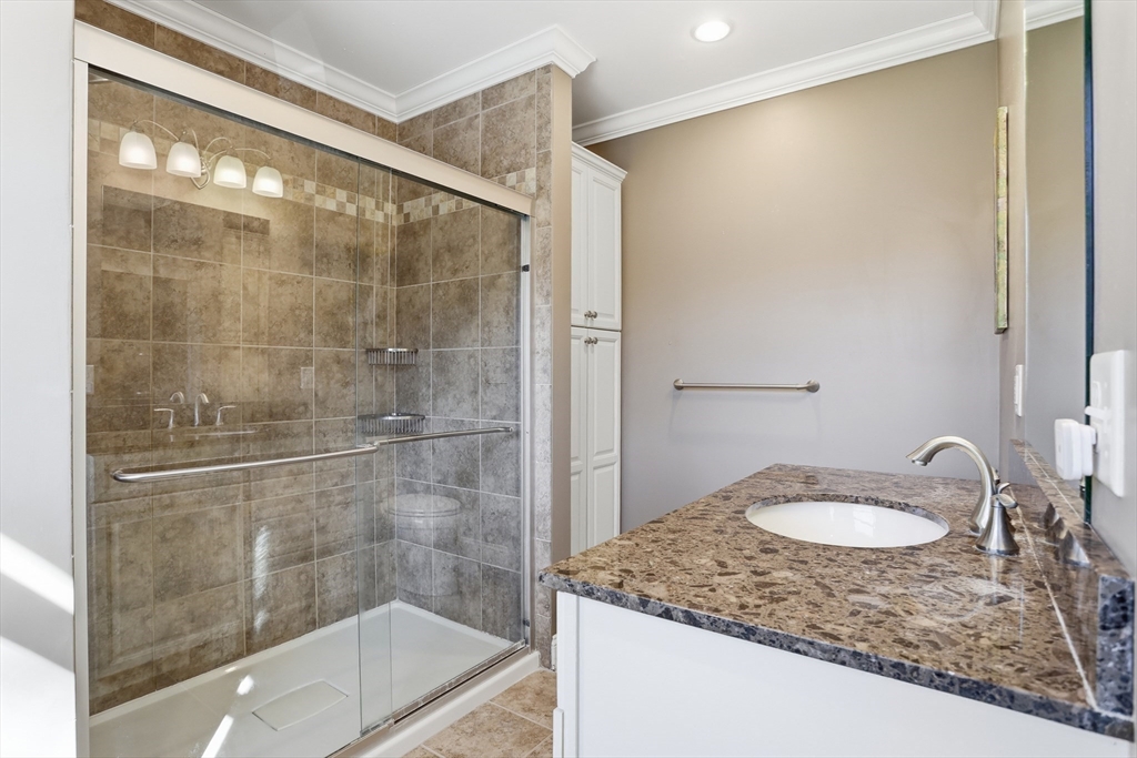 18 Brian Road Chelmsford, MA 01824 - Photo 16 of 35