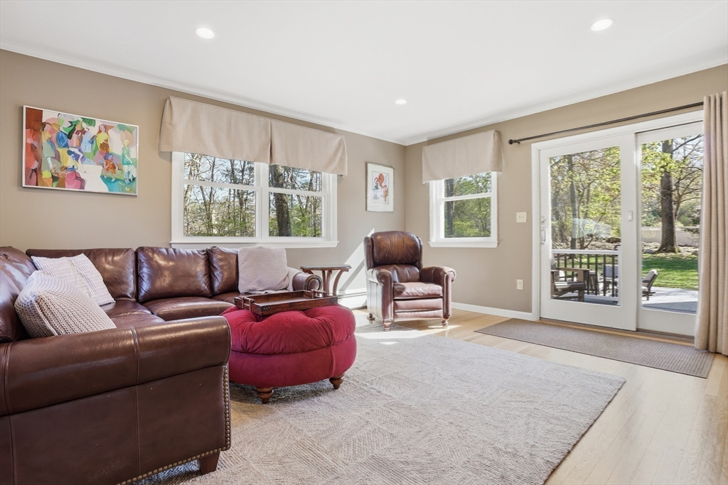 18 Brian Road Chelmsford, MA 01824 - Photo 24 of 35