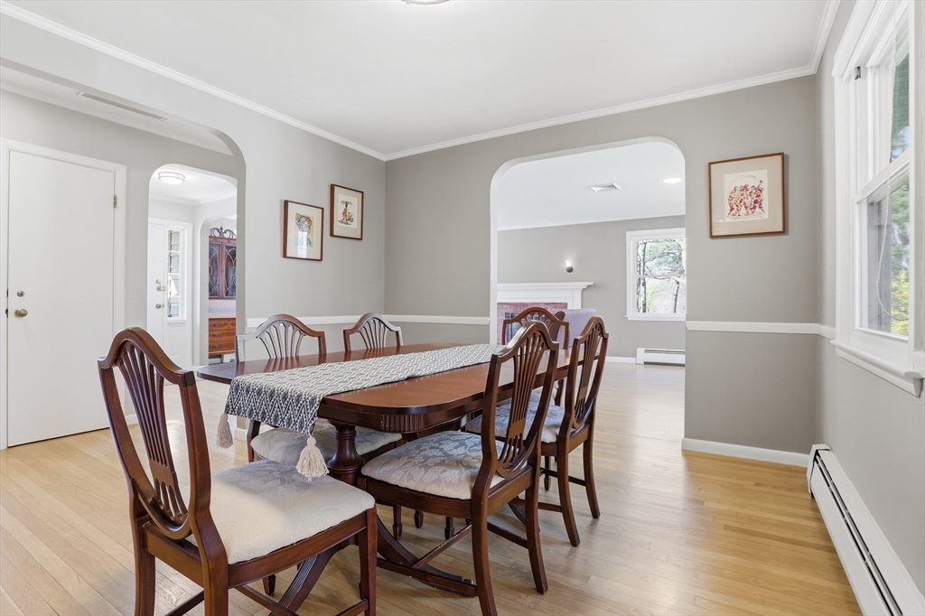 18 Brian Road Chelmsford, MA 01824 - Photo 8 of 35