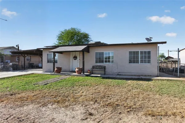 $205,000 | 186 East Bonita Street, Calipatria, CA 92233