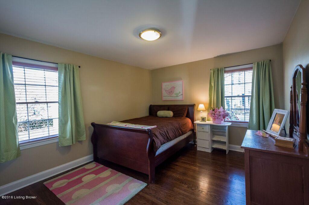 3713 Hughes Road Louisville, KY 40207 - Photo 7 of 20 IMG_1396