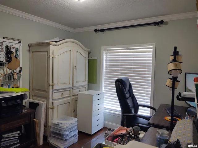 $399,900 | 1640 Pleasant Ridge Road, Vienna, IL 62995