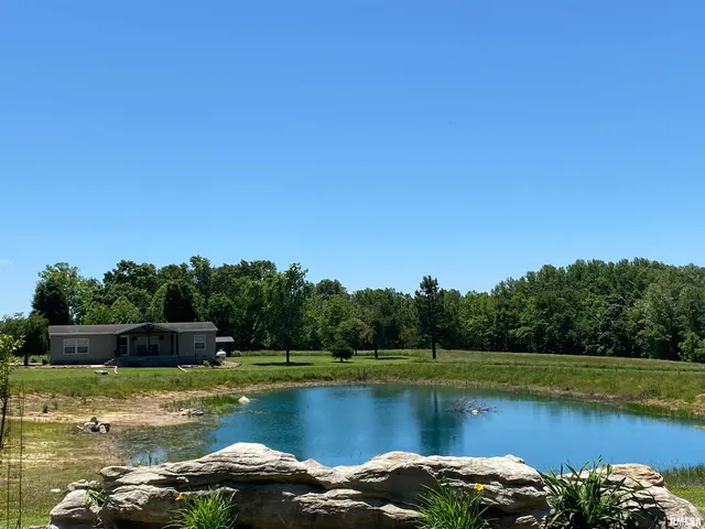 $399,900 | 1640 Pleasant Ridge Road, Vienna, IL 62995