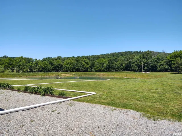 $399,900 | 1640 Pleasant Ridge Road, Vienna, IL 62995