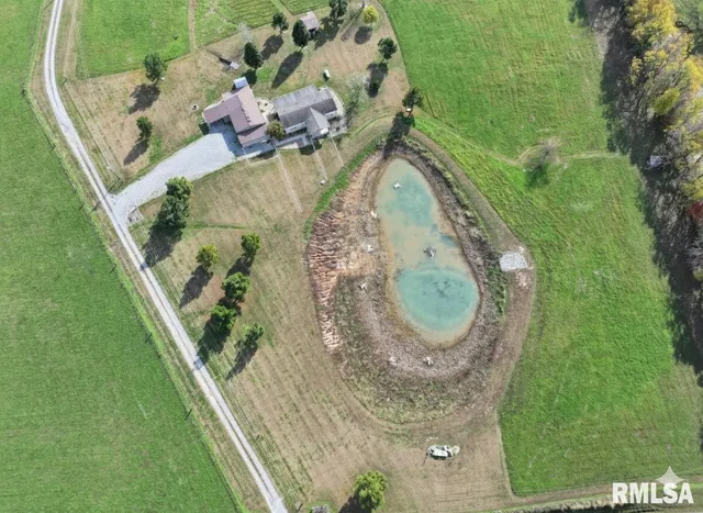 $399,900 | 1640 Pleasant Ridge Road, Vienna, IL 62995