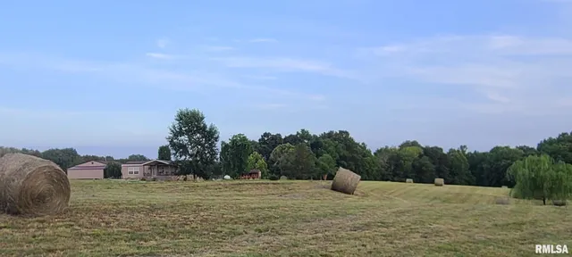 $399,900 | 1640 Pleasant Ridge Road, Vienna, IL 62995