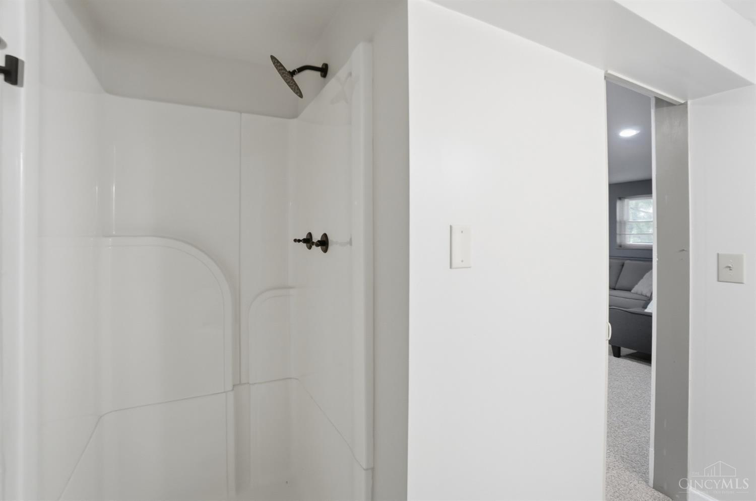 5807 Gaines Road Cincinnati, OH 45247 - Photo 55 of 85 Gallery Image 55