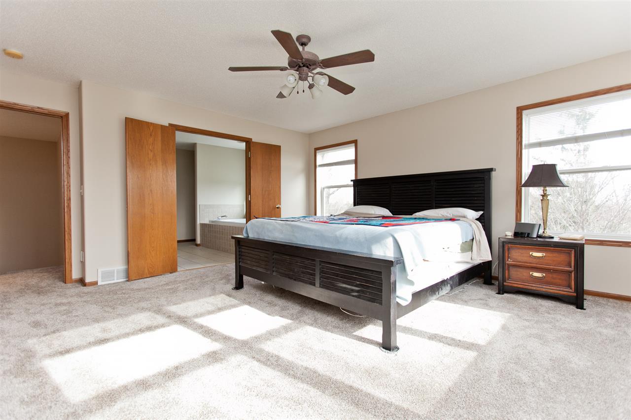 11801 Club Road Cedar Rapids, IA 52404 - Photo 15 of 25 Gallery Image 15
