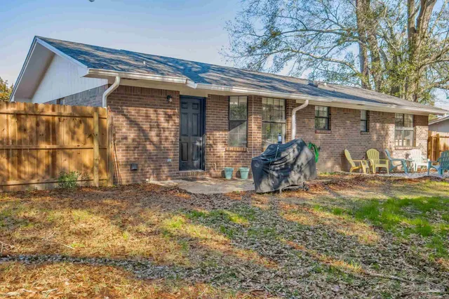 $235,000 | 4935 Andrea Lane, Pace, FL 32571