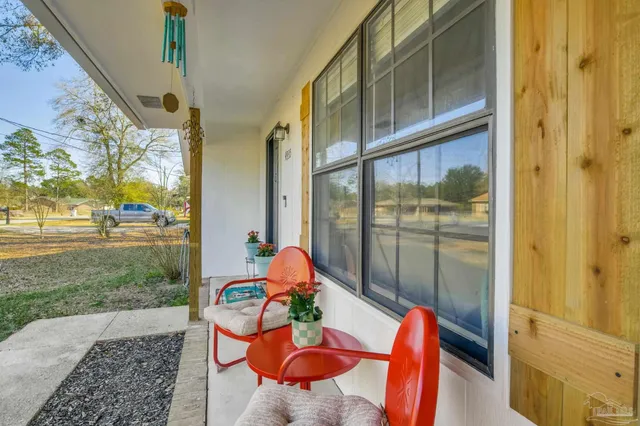 $235,000 | 4935 Andrea Lane, Pace, FL 32571