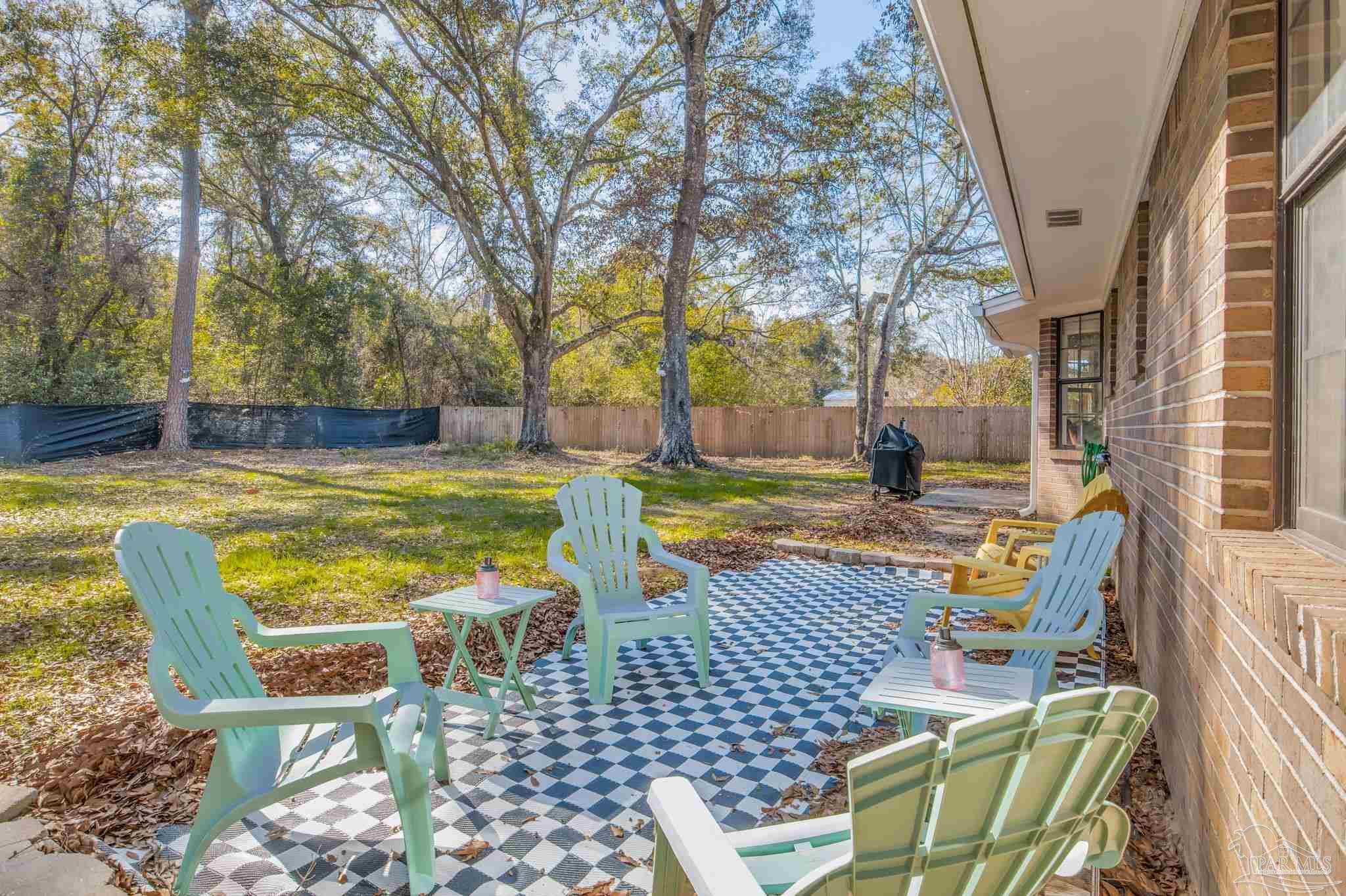 4935 Andrea Lane Pace, FL 32571 - Photo 36 of 44