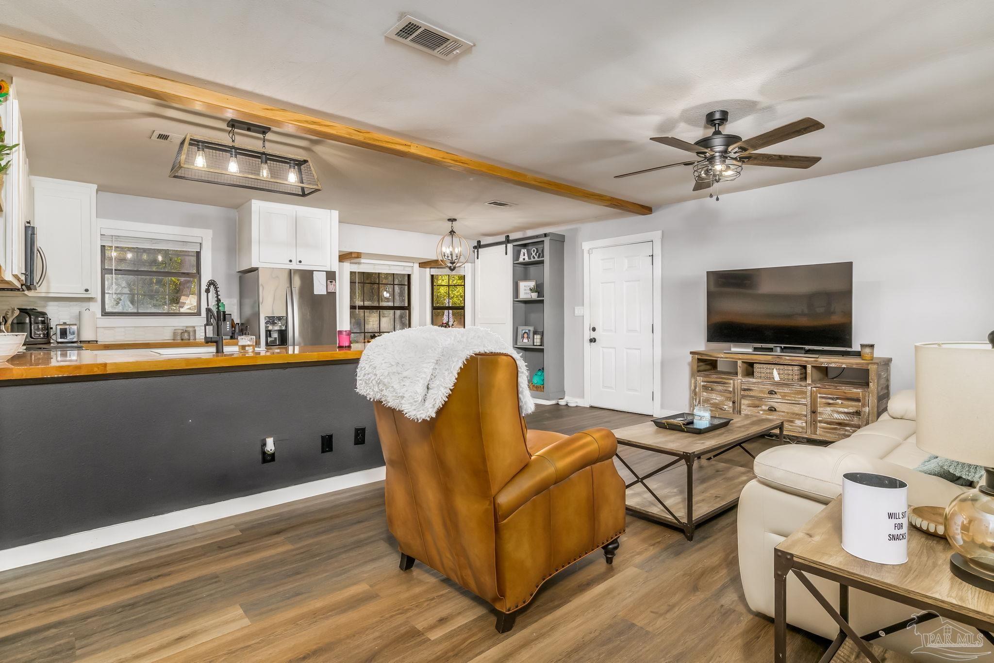 4935 Andrea Lane Pace, FL 32571 - Photo 5 of 44