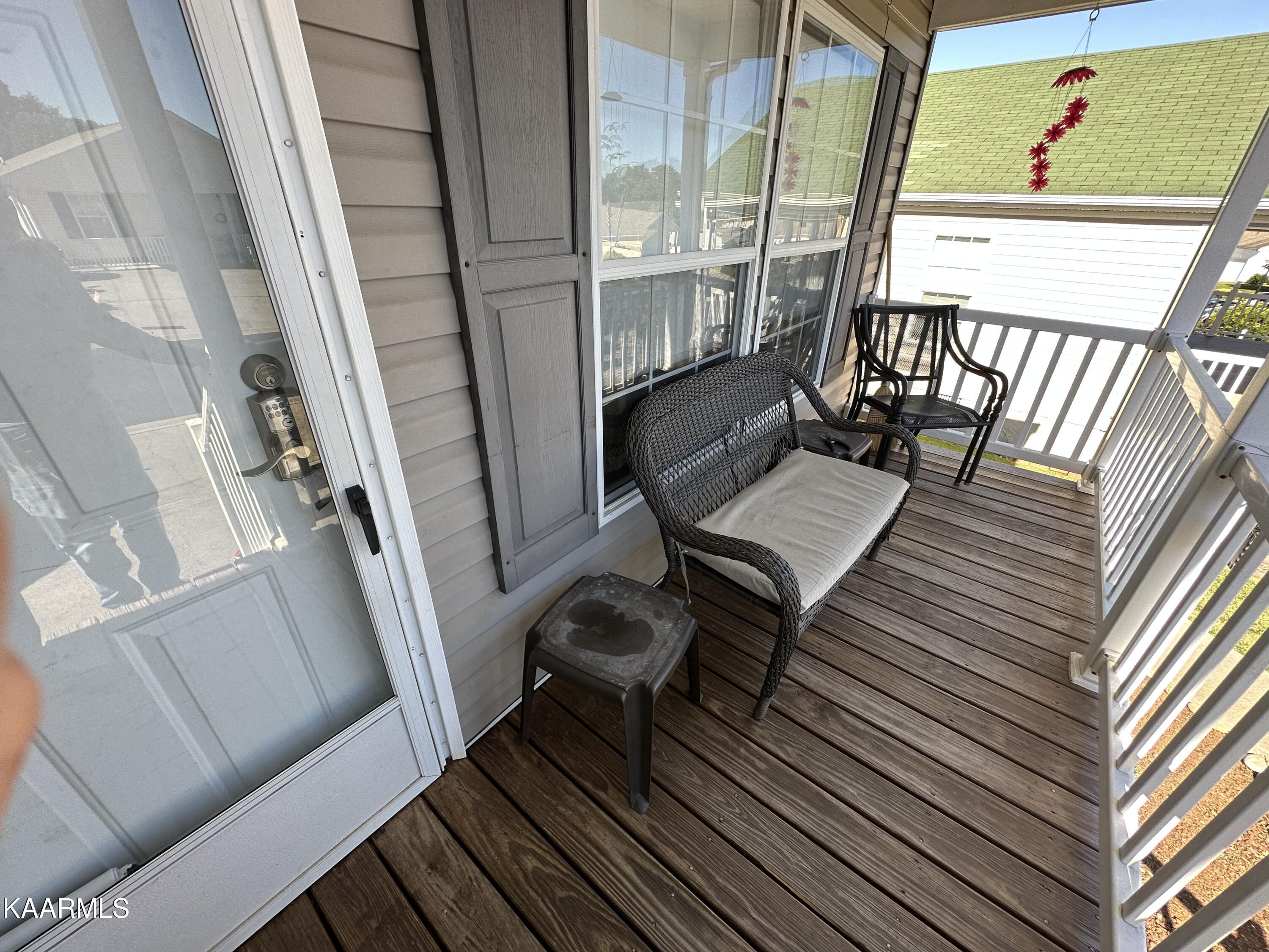 2533 Bay Meadows Way Sevierville, TN 37876 - Photo 9 of 16 E95CAF27-8DF1-4A2B-B05D-2D98D83104FF