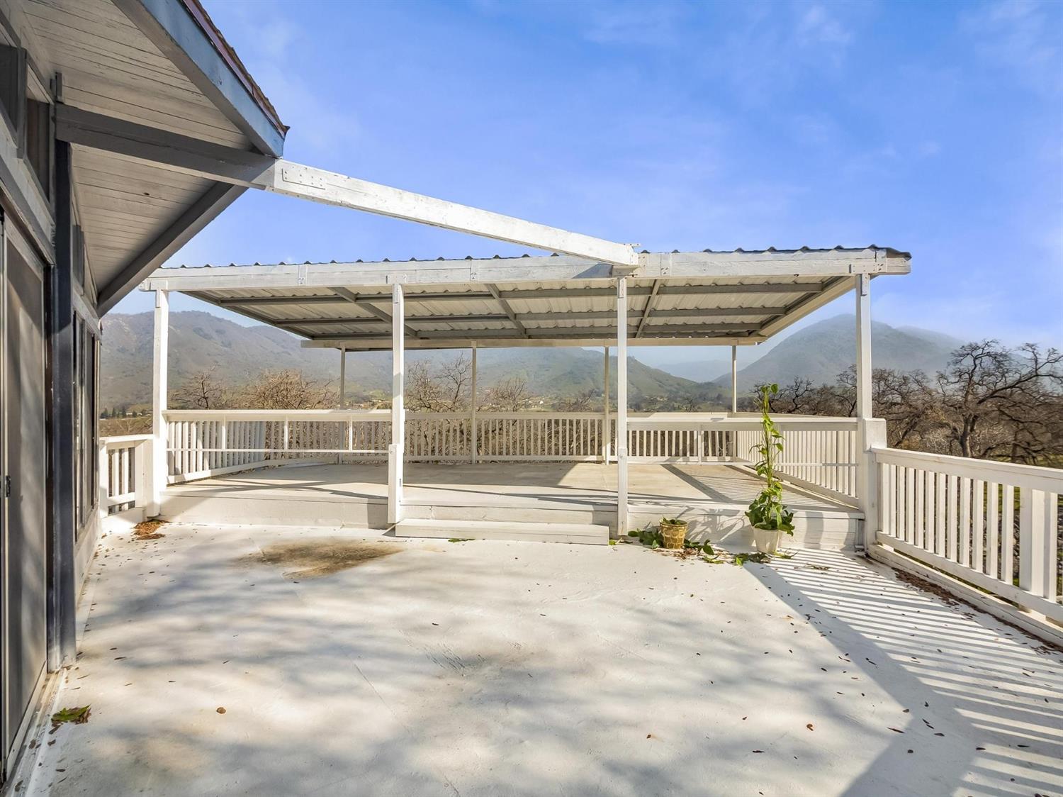 7277 Coyote Trail Road Sanger, CA 93657 - Photo 17 of 37 Gallery Image 17