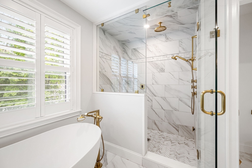 7 Phyllis Lane Milton, MA 02186 - Photo 21 of 37