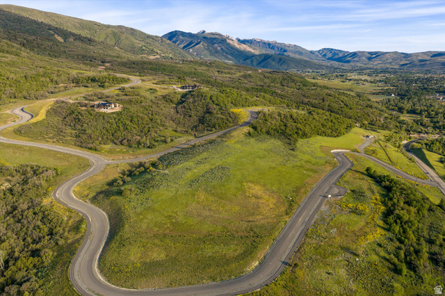 1595 North Hardy Trail Road, Unit 2 Eden, UT 84310 - Photo 10 of 25