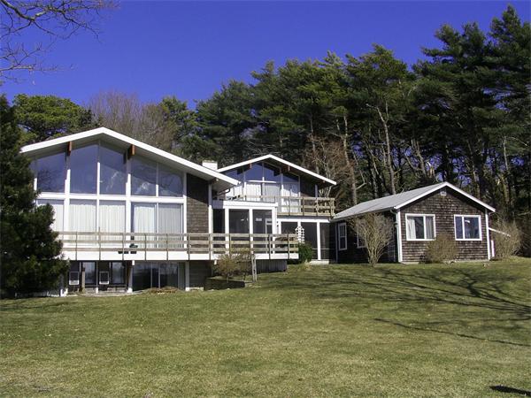 468 Point Road Marion, MA 02738 - Photo 3 of 6 a view of a house with a yard