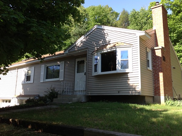 165 Shaker Road Westfield, MA 01085 - Photo 1 of 24 Gallery Image 1