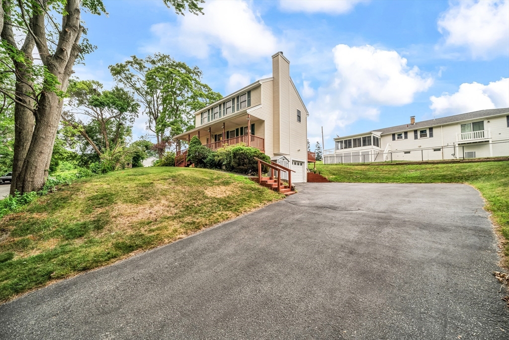 15 Aberdeen Road Methuen, MA 01844 - Photo 7 of 34