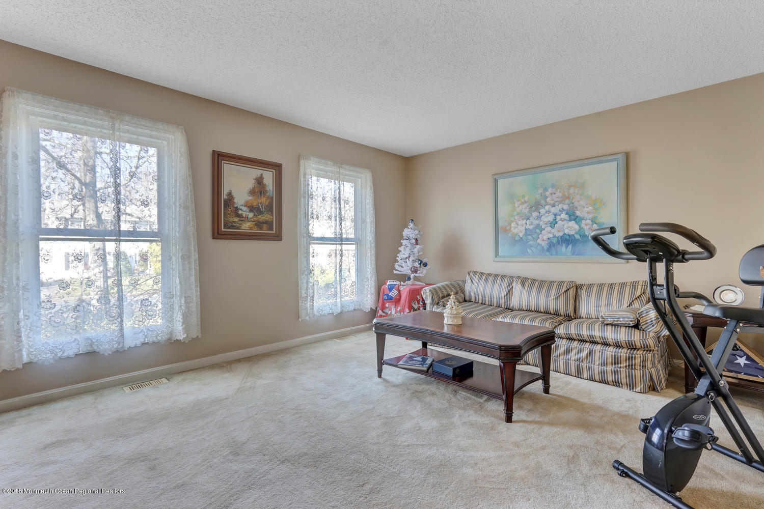 30 Hickory Hill Road Jackson, NJ 08527 - Photo 14 of 37 30 Hickory Hill Rd Jackson NJ-large-014-