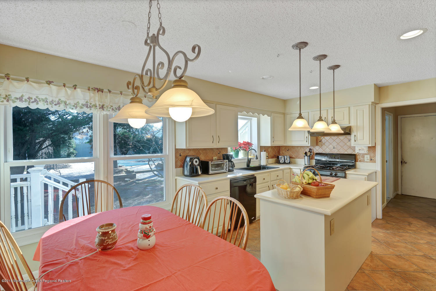 30 Hickory Hill Road Jackson, NJ 08527 - Photo 15 of 37 30 Hickory Hill Rd Jackson NJ-large-015-
