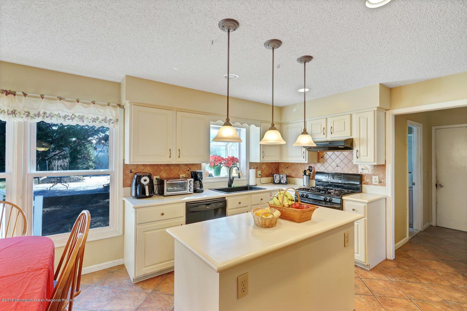 30 Hickory Hill Road Jackson, NJ 08527 - Photo 17 of 37 30 Hickory Hill Rd Jackson NJ-large-017-