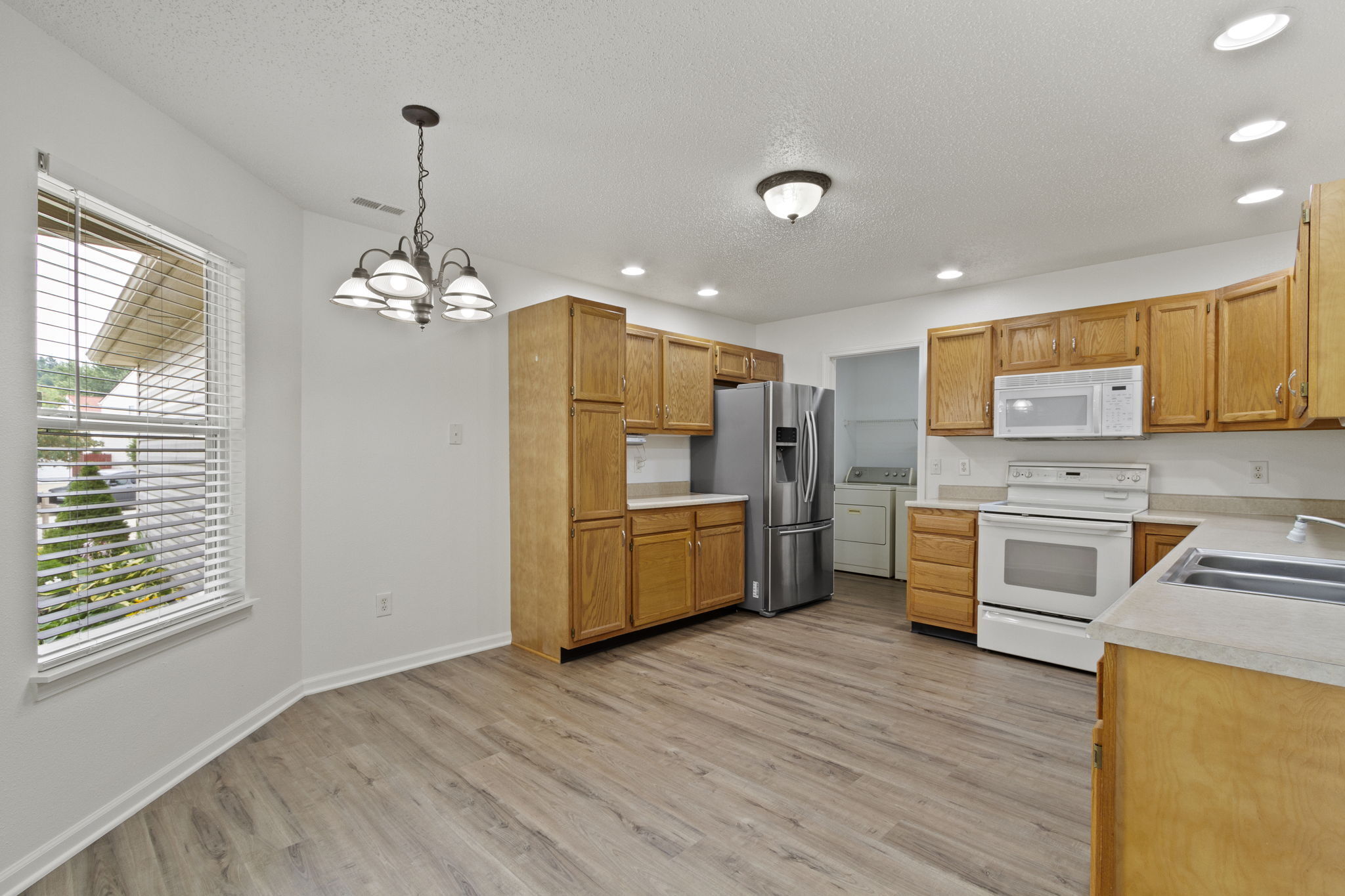 12210 Running Springs Road Fishers, IN 46037 - Photo 11 of 42 Gallery Image 11