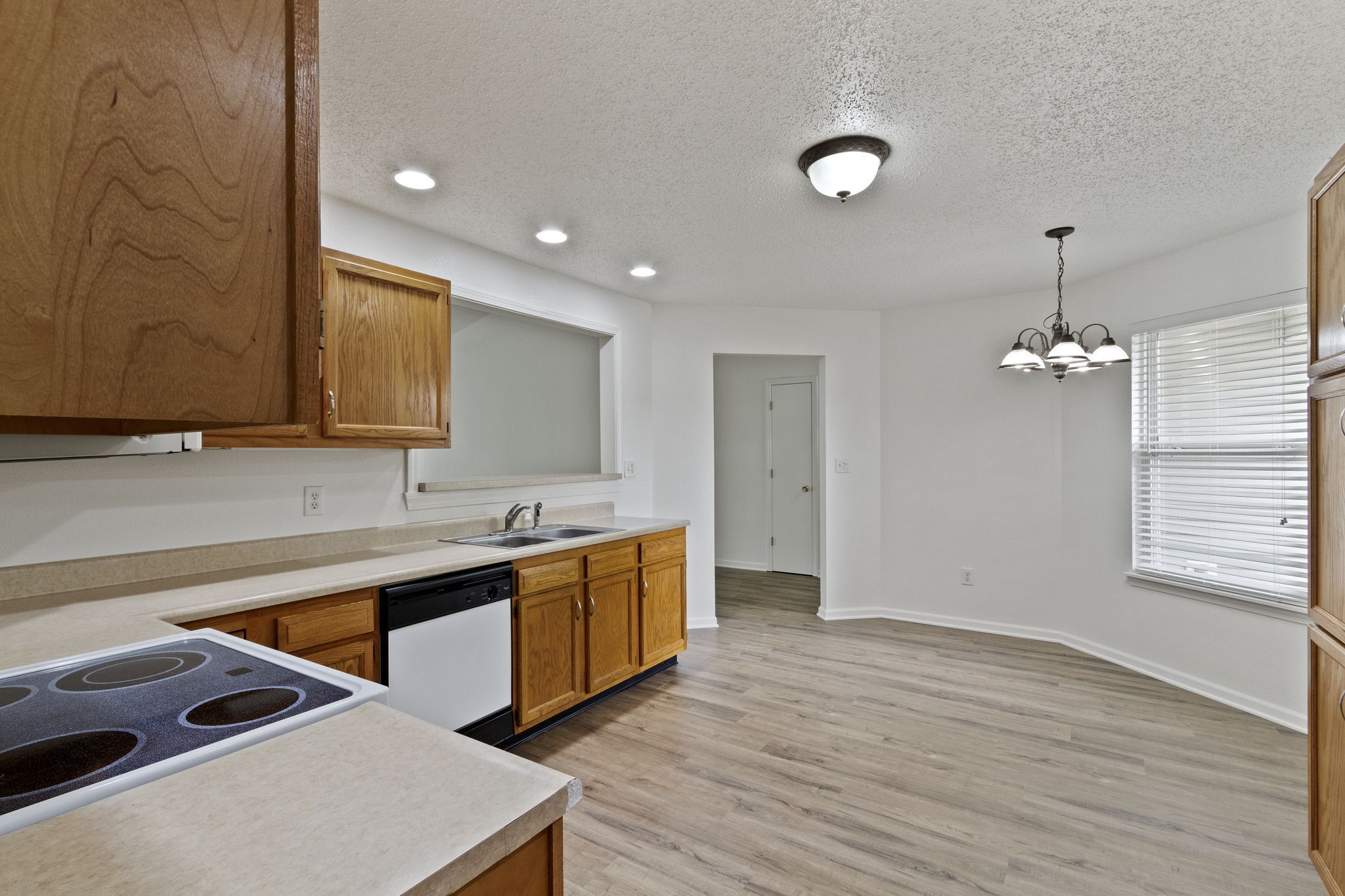 12210 Running Springs Road Fishers, IN 46037 - Photo 12 of 42 Gallery Image 12