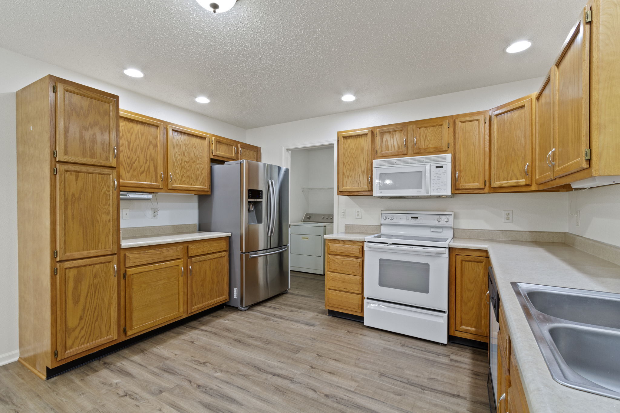 12210 Running Springs Road Fishers, IN 46037 - Photo 9 of 42 Gallery Image 9