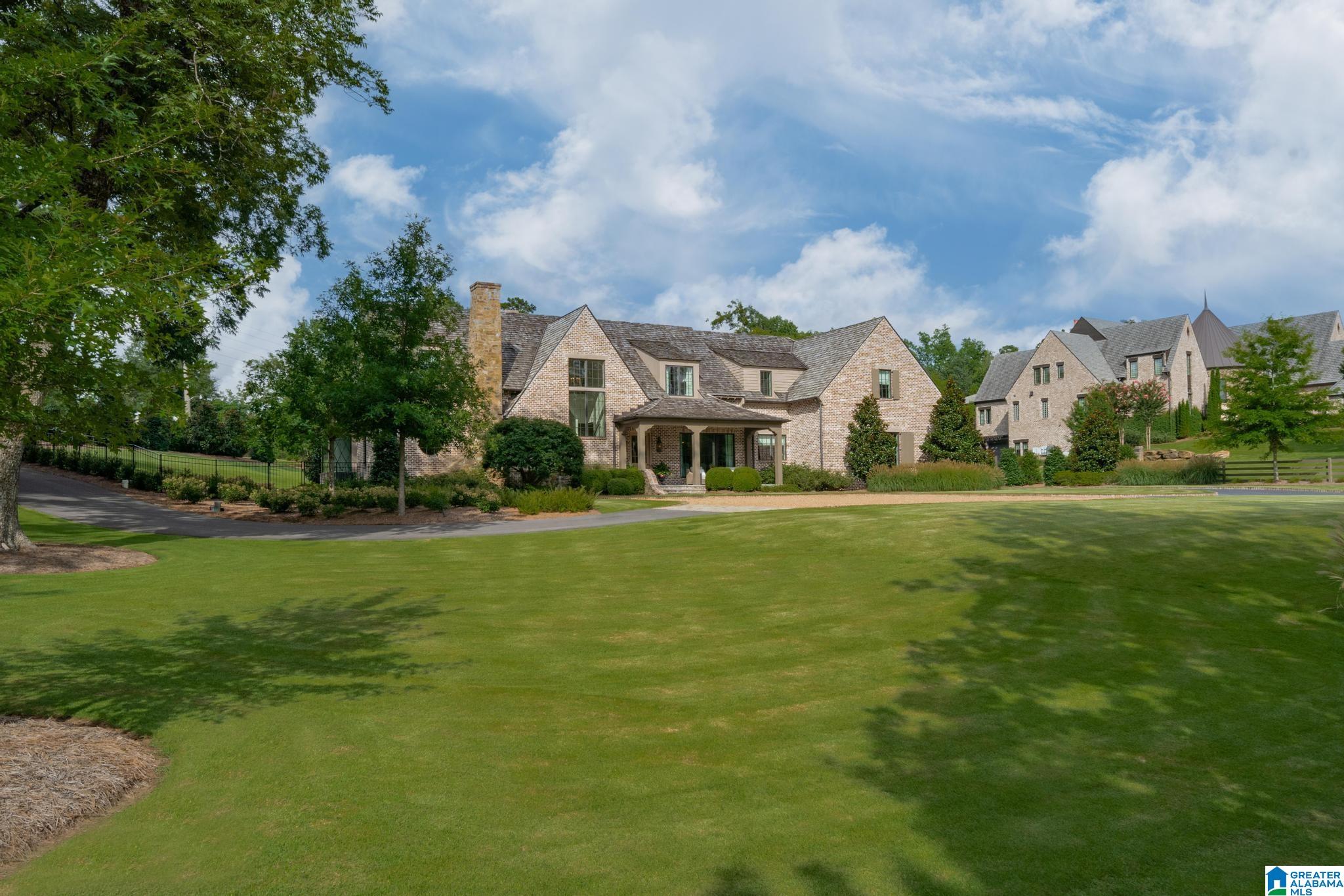 4419 Caldwell Mill Road Birmingham, AL 35243 - Photo 3 of 96