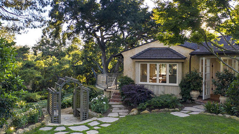 860 Ashley Road Montecito, CA 93108 - Photo 18 of 34 18-860 AshleyRd__32-Office-Bed#4