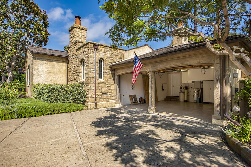 860 Ashley Road Montecito, CA 93108 - Photo 33 of 34 32-860 AshleyRd_08-Garage
