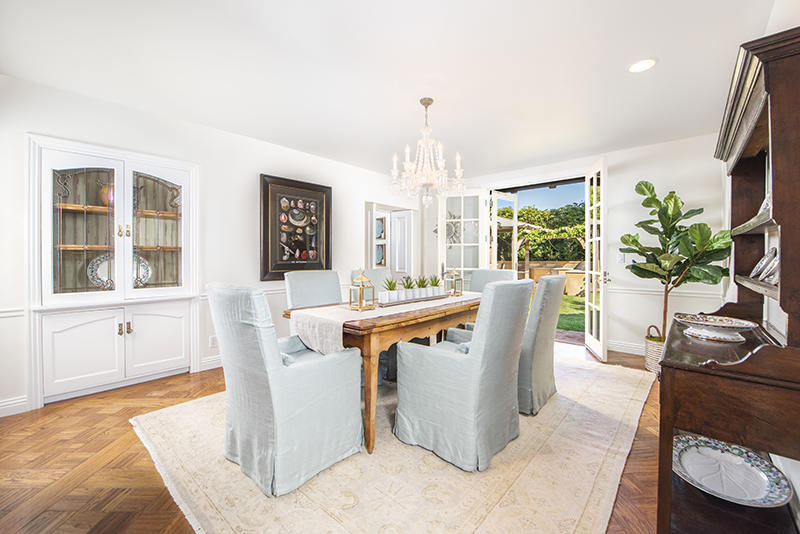 860 Ashley Road Montecito, CA 93108 - Photo 6 of 34 05-860 AshleyRd_18-Dining Rm