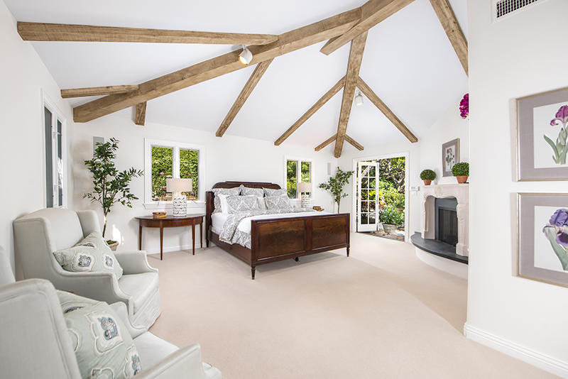 860 Ashley Road Montecito, CA 93108 - Photo 10 of 34 10-8860 AshleyRd_12-Master