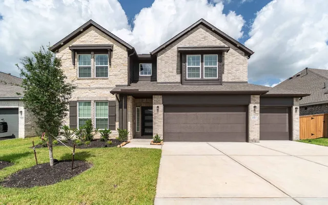 $550,000 | 8915 Rose Jade Drive, Iowa Colony, TX 77583