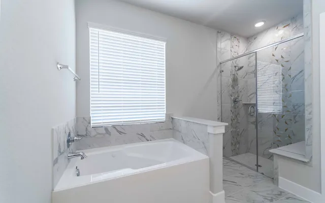 $550,000 | 8915 Rose Jade Drive, Iowa Colony, TX 77583