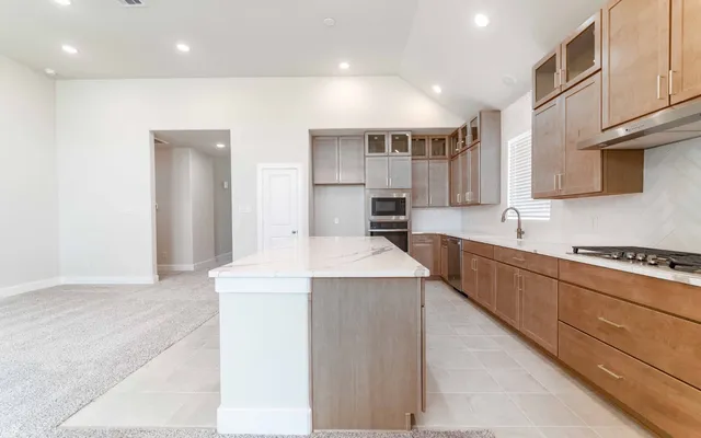 $550,000 | 8915 Rose Jade Drive, Iowa Colony, TX 77583