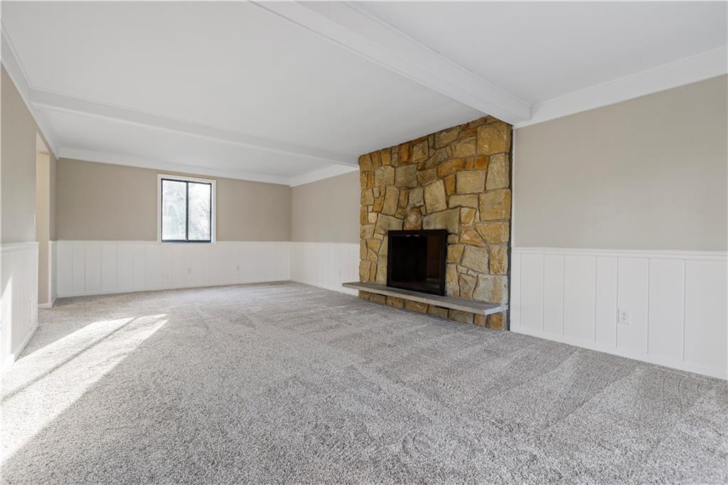 9811 Woodland Road North Pittsburgh, PA 15237 - Photo 4 of 23 Gallery Image 4