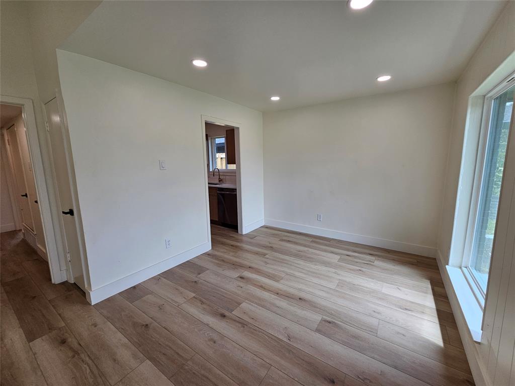 1725 R Avenue, Unit 1727 Plano, TX 75074 - Photo 3 of 20