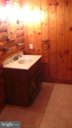 880 Rowland Road Colora, MD 21917 - Photo 6 of 30 1st floor Bath