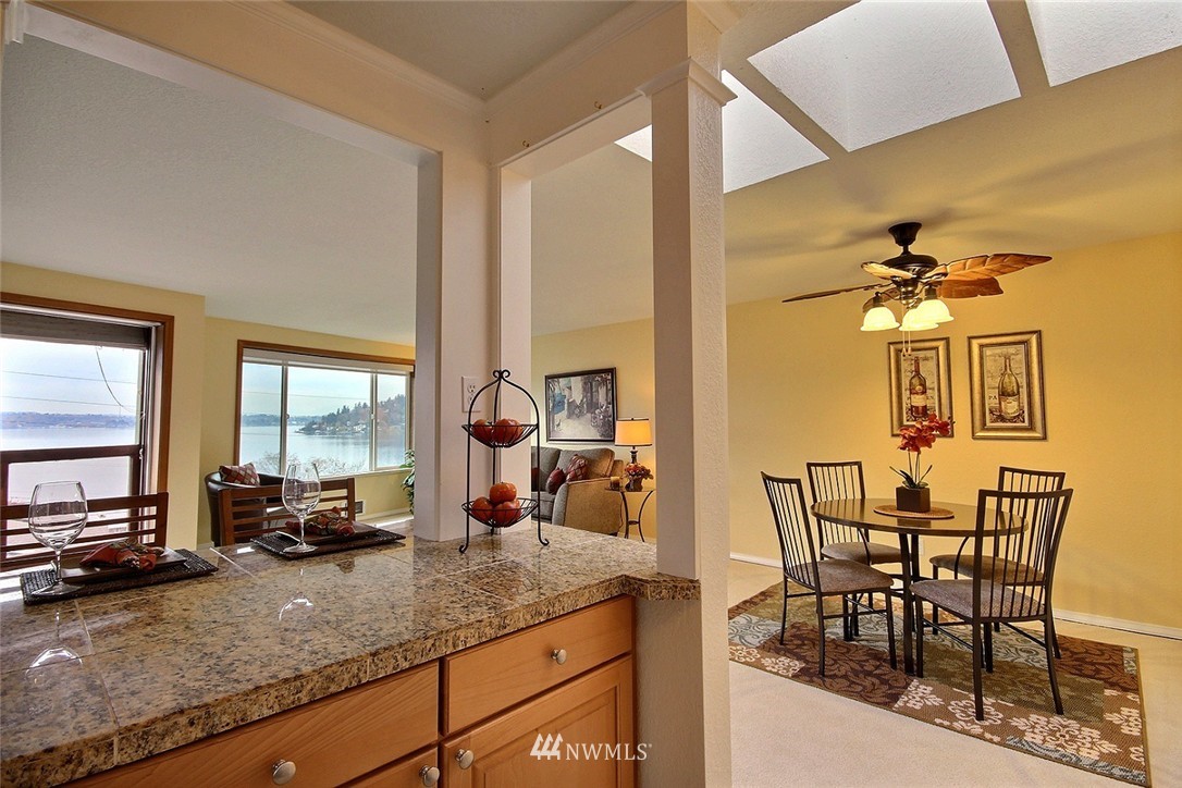 740 North 32nd Street, Unit 4 Renton, WA 98056 - Photo 12 of 19