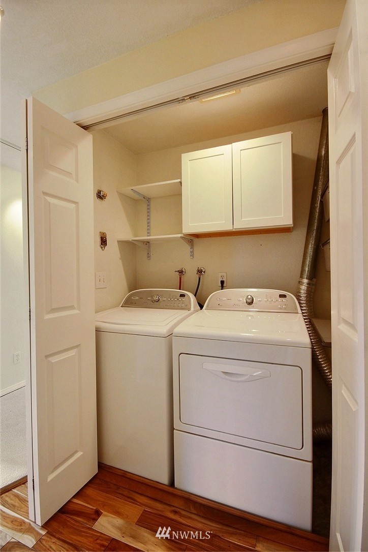 740 North 32nd Street, Unit 4 Renton, WA 98056 - Photo 17 of 19