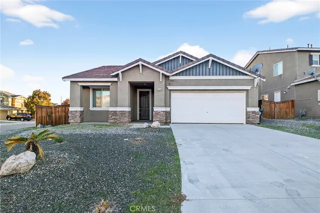 $450,000 | 16649 Denham Lane, Victorville, CA 92395